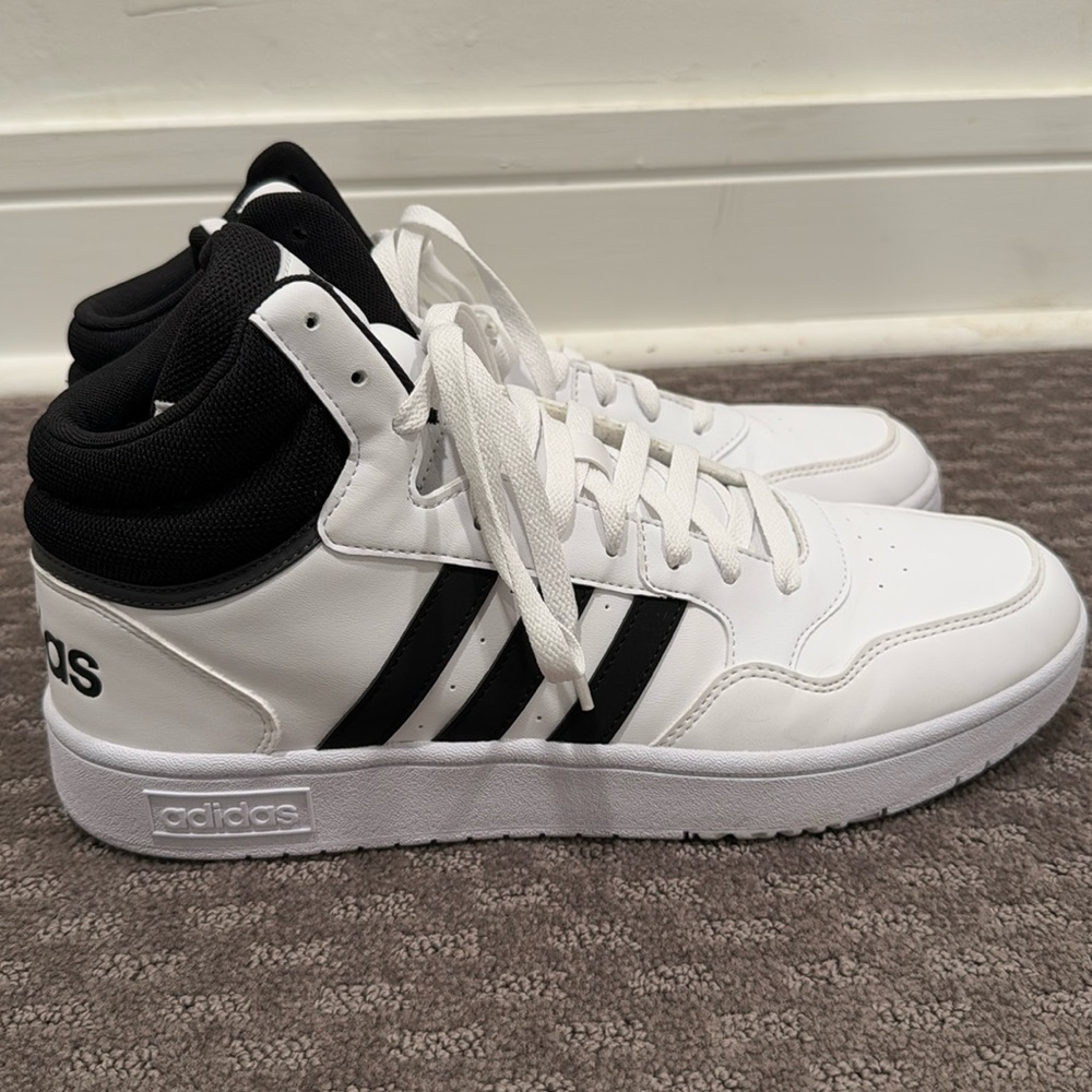 Mens Adidas high tops